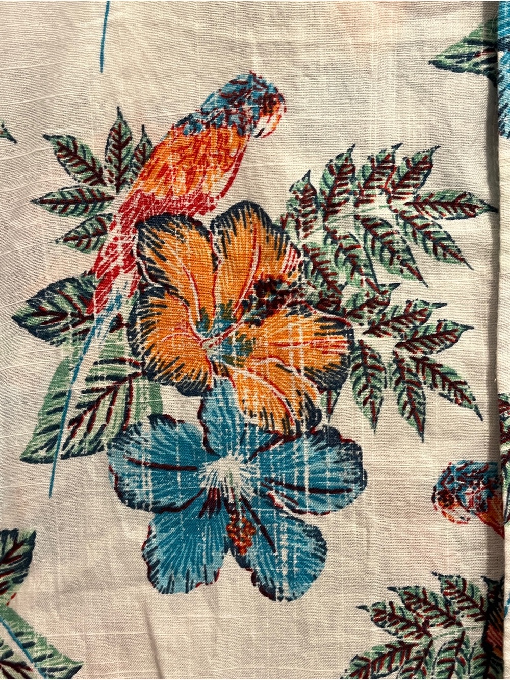 Izod White Short-Sleeve Tropical Parrot Floral Button-Up Shirt - Picture 3 of 4